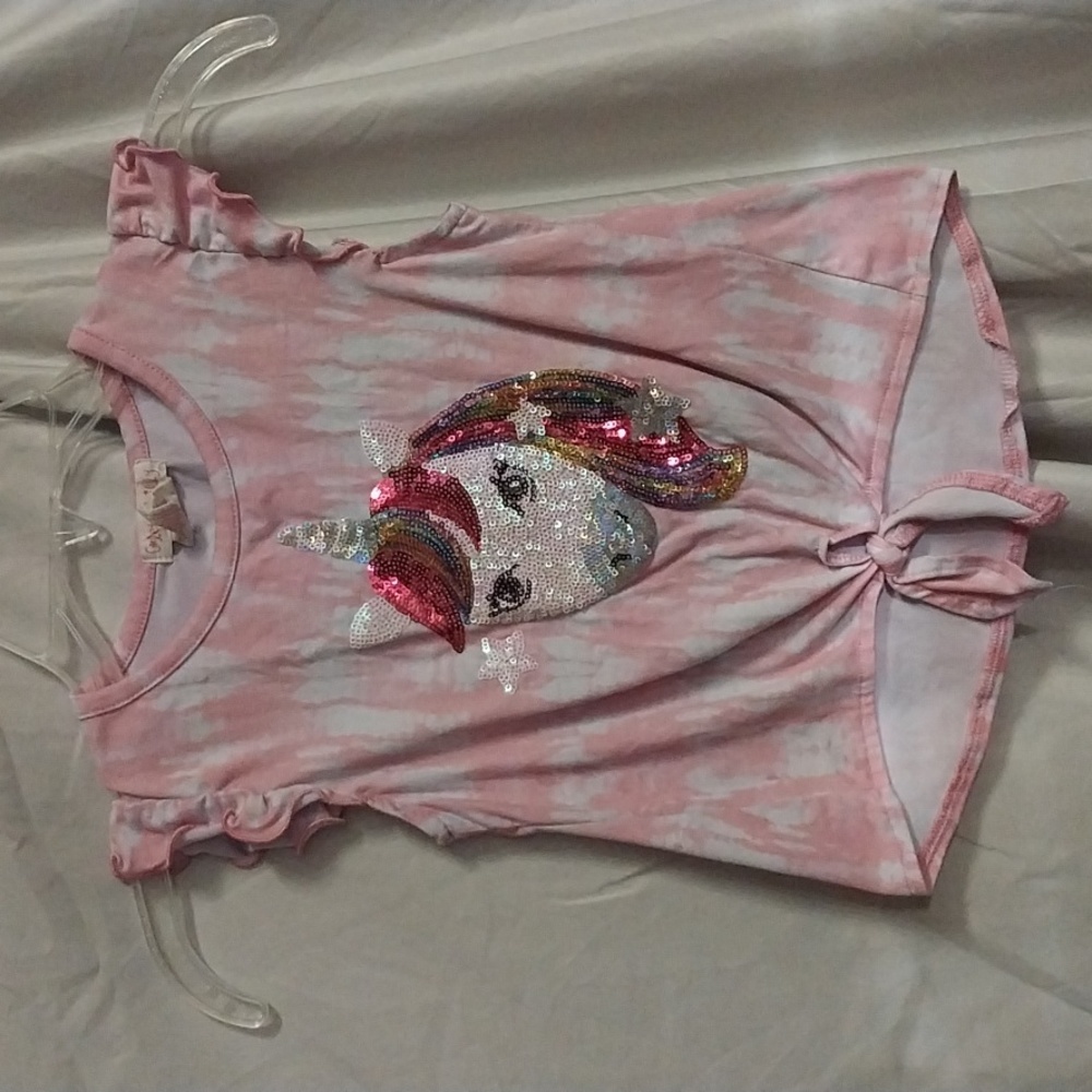 Girls Colette Lilly pink and white unicorn top size S (4)